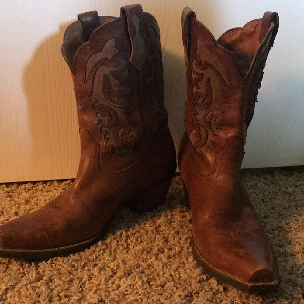 Ariat Cowgirl Boots